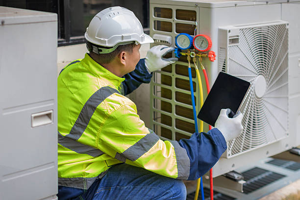 Professional Hvac technician working in Alex, OK